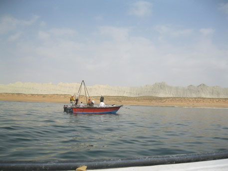 مطالعات ژئوتکنیک در ساختگاه موج شکن رودیک